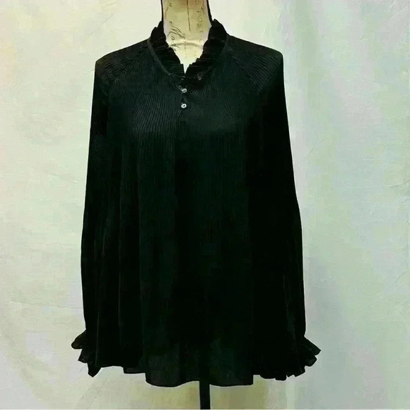 Banana Republic Charcoal Pleat Polyester Long Sleeve Size Medium Blouse - Picture 4 of 16